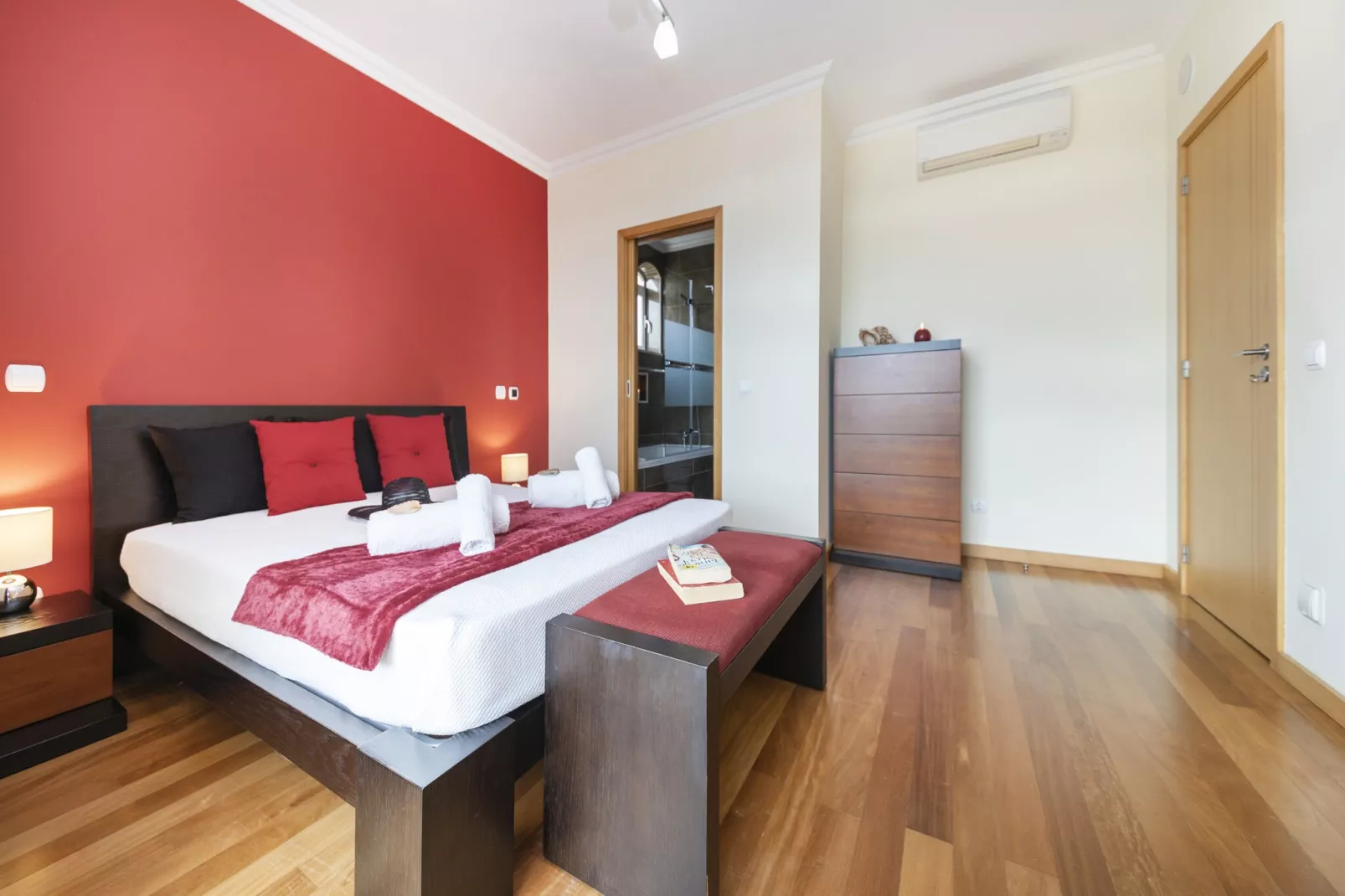 Villa Imagine-Bedroom