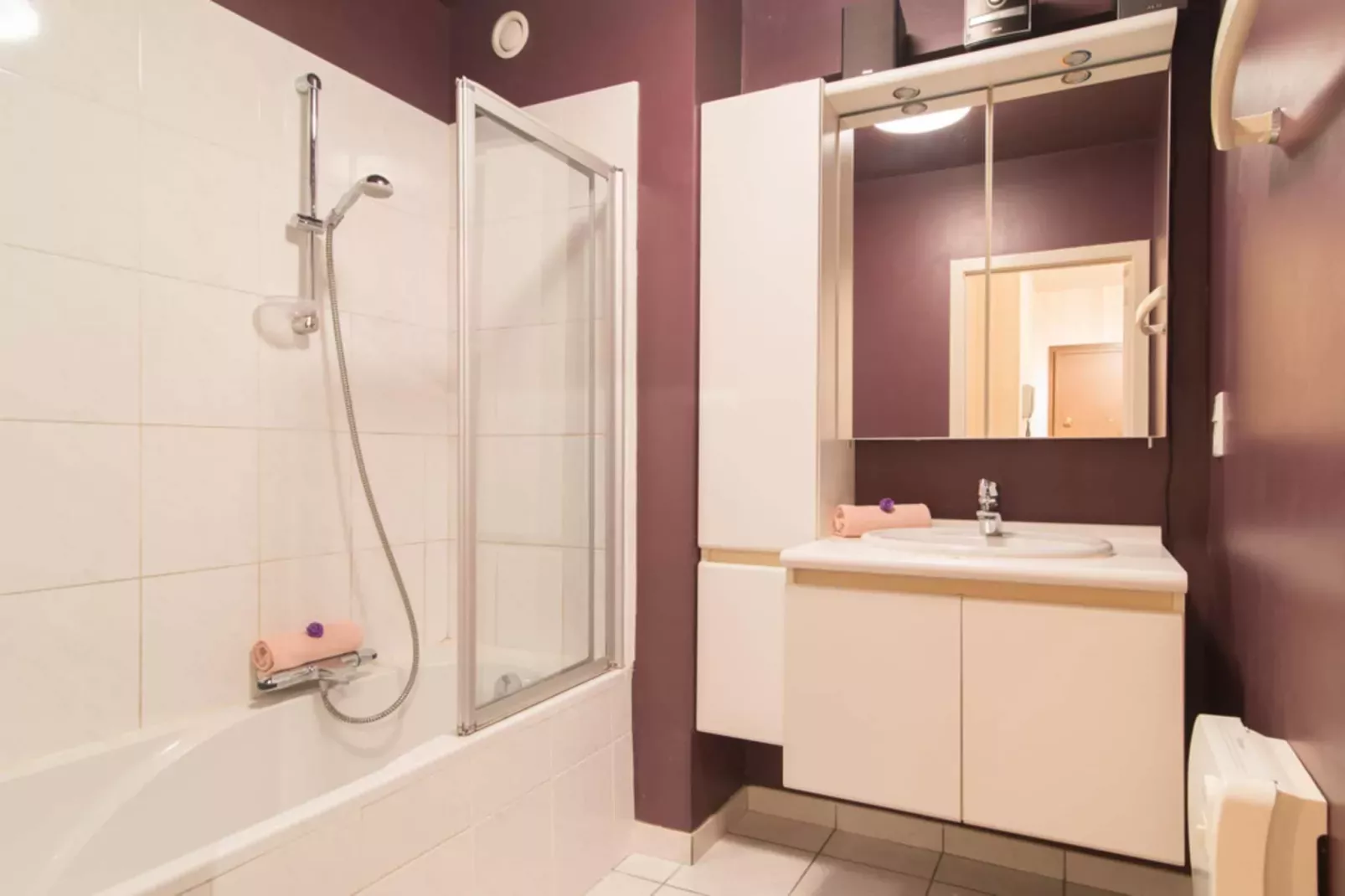 Chateau du centre 0401-Badezimmer