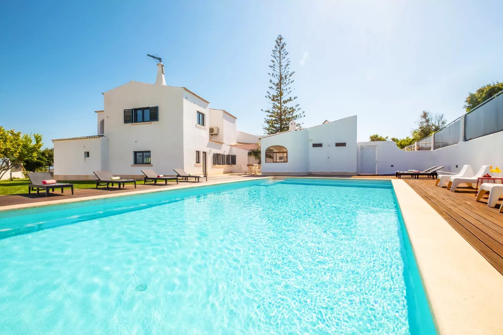 Villa Benagil Boutique-Exterior summer