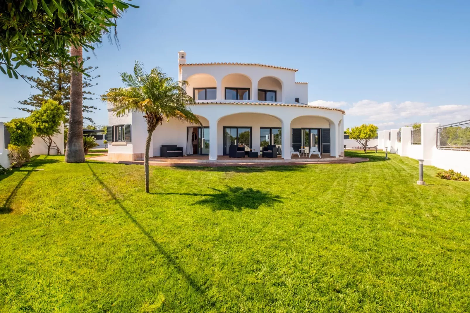 Villa Benagil Boutique-Exterior summer
