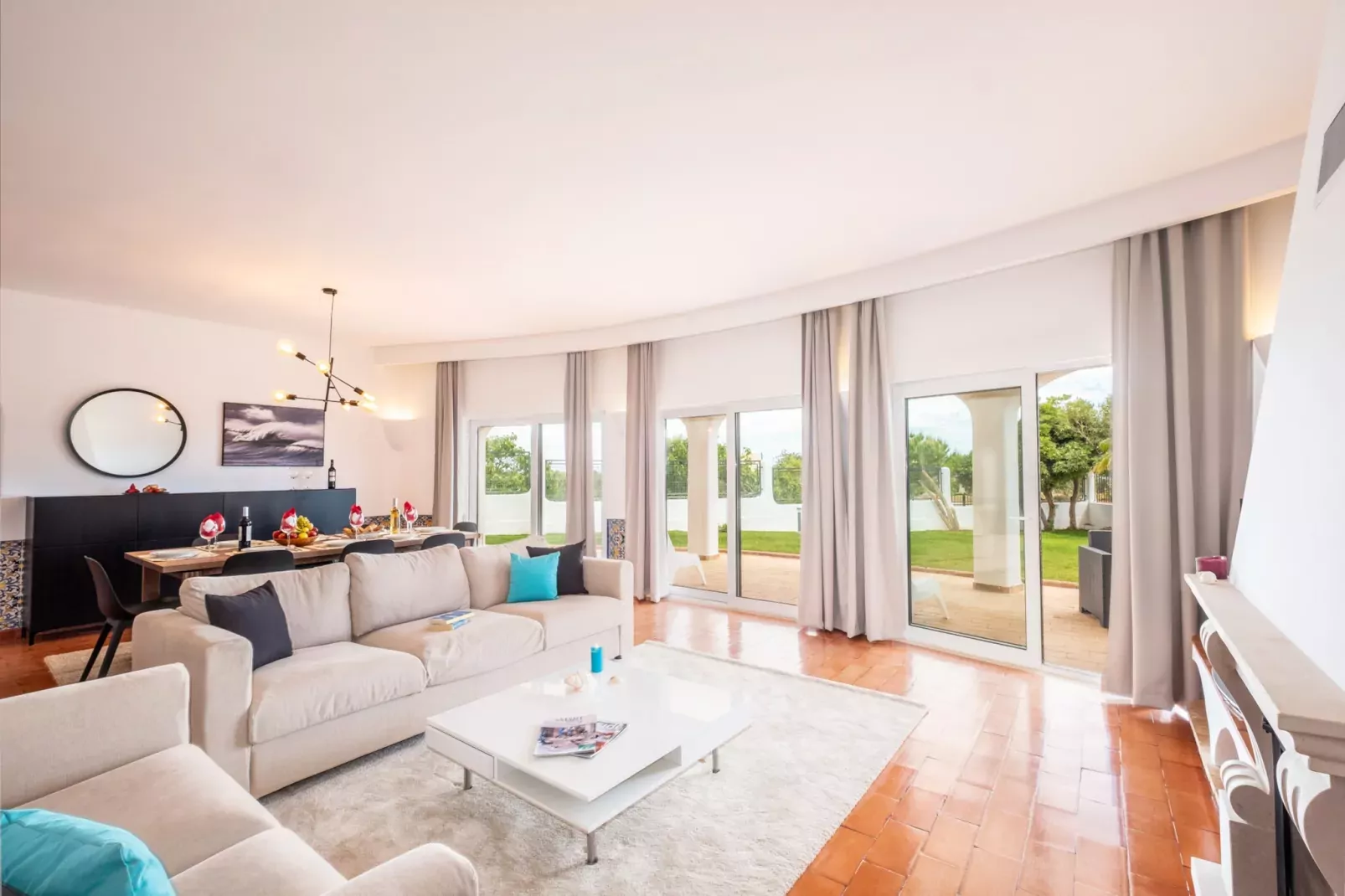 Villa Benagil Boutique-Living room