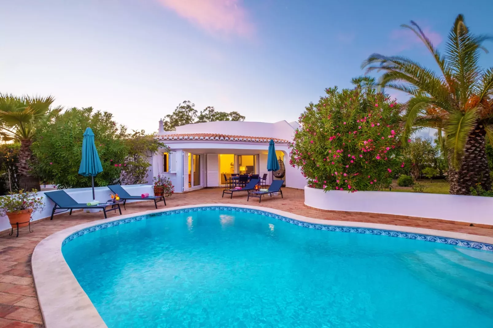Villa Sunshine-Exterior summer