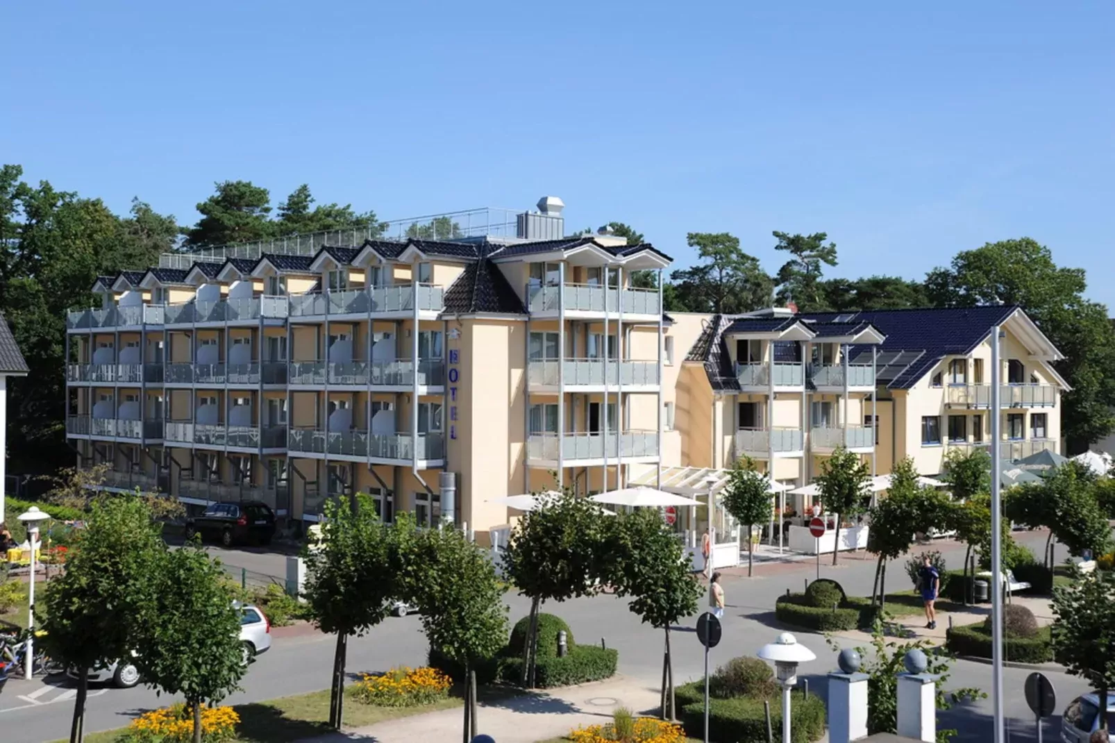 Ferienhaus Neßmersiel-Areas summer 1km