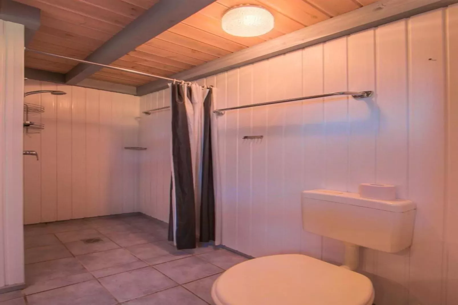 FH Wildgans Comfort Nr 92-Salle de bain