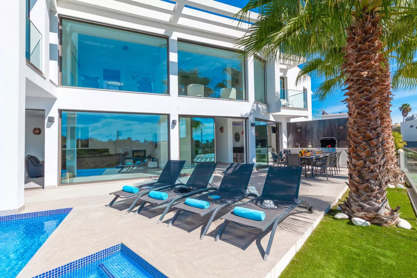 Villa Catalina-Outdoor