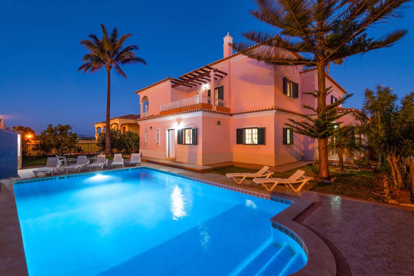 poolofhouse
