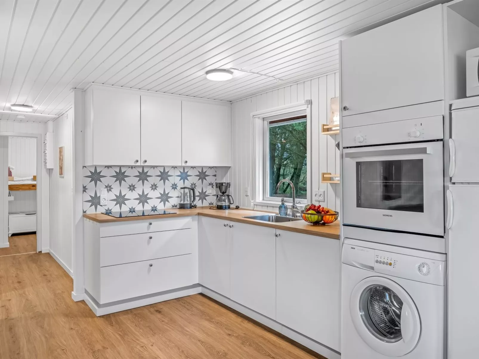 "Knud" - 2.5km from the sea-Inside