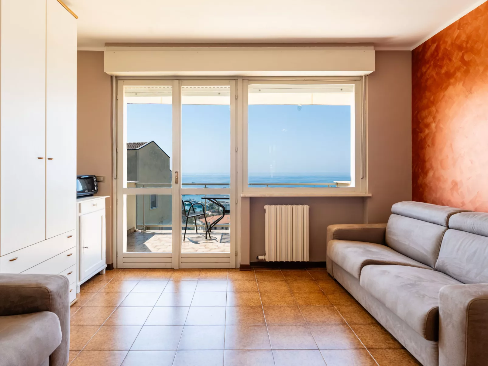 Casa Fiorita-Inside