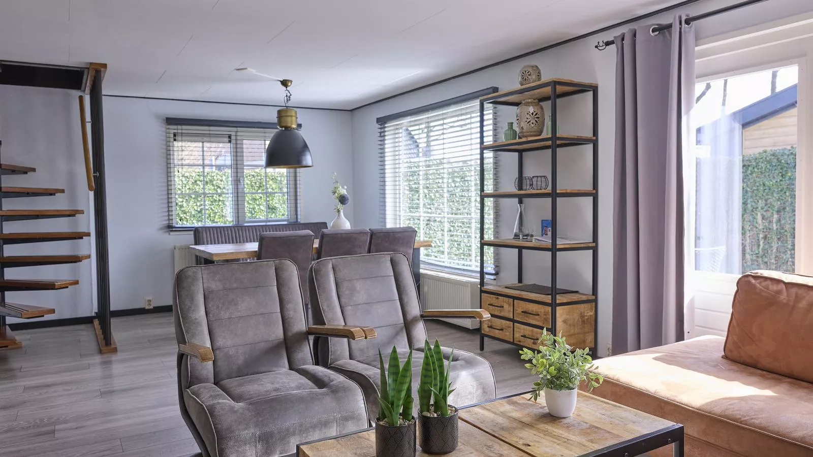 T Kaatsheuveltje 1-Living room