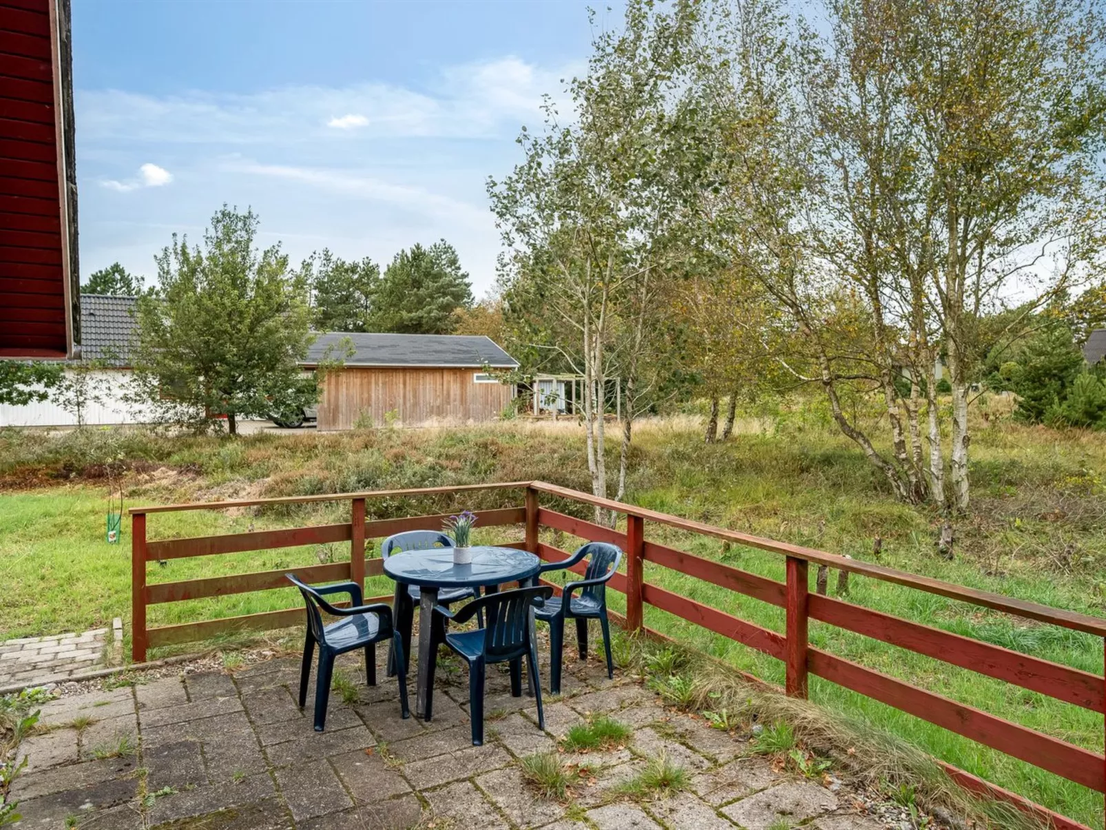 "Knud" - 2.5km from the sea-Outside