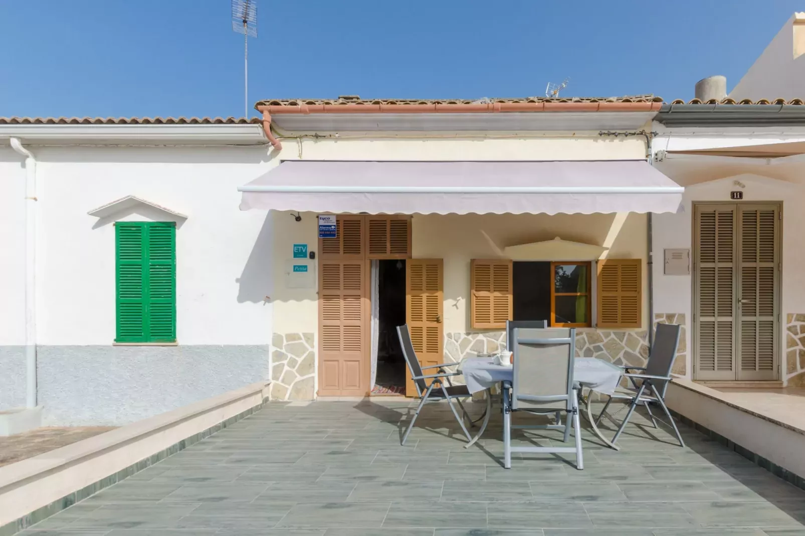 YourHouse Petita-Außenbereich
