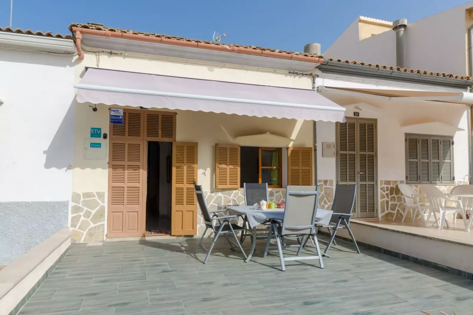 YourHouse Petita-Außenbereich