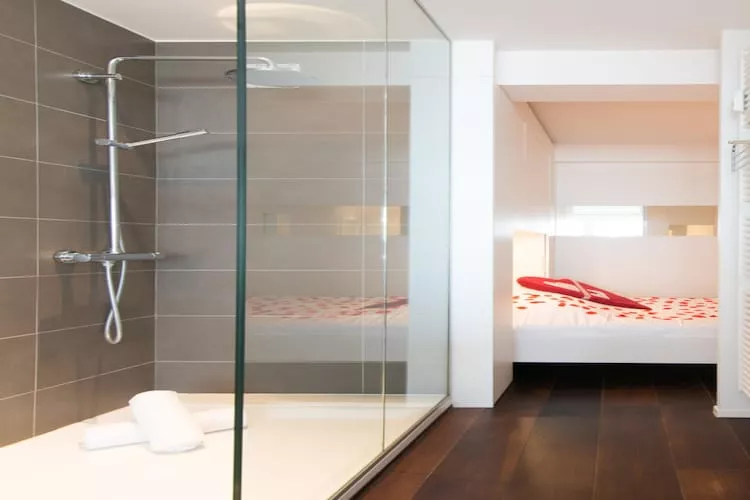 Ermitage 0503-Badezimmer