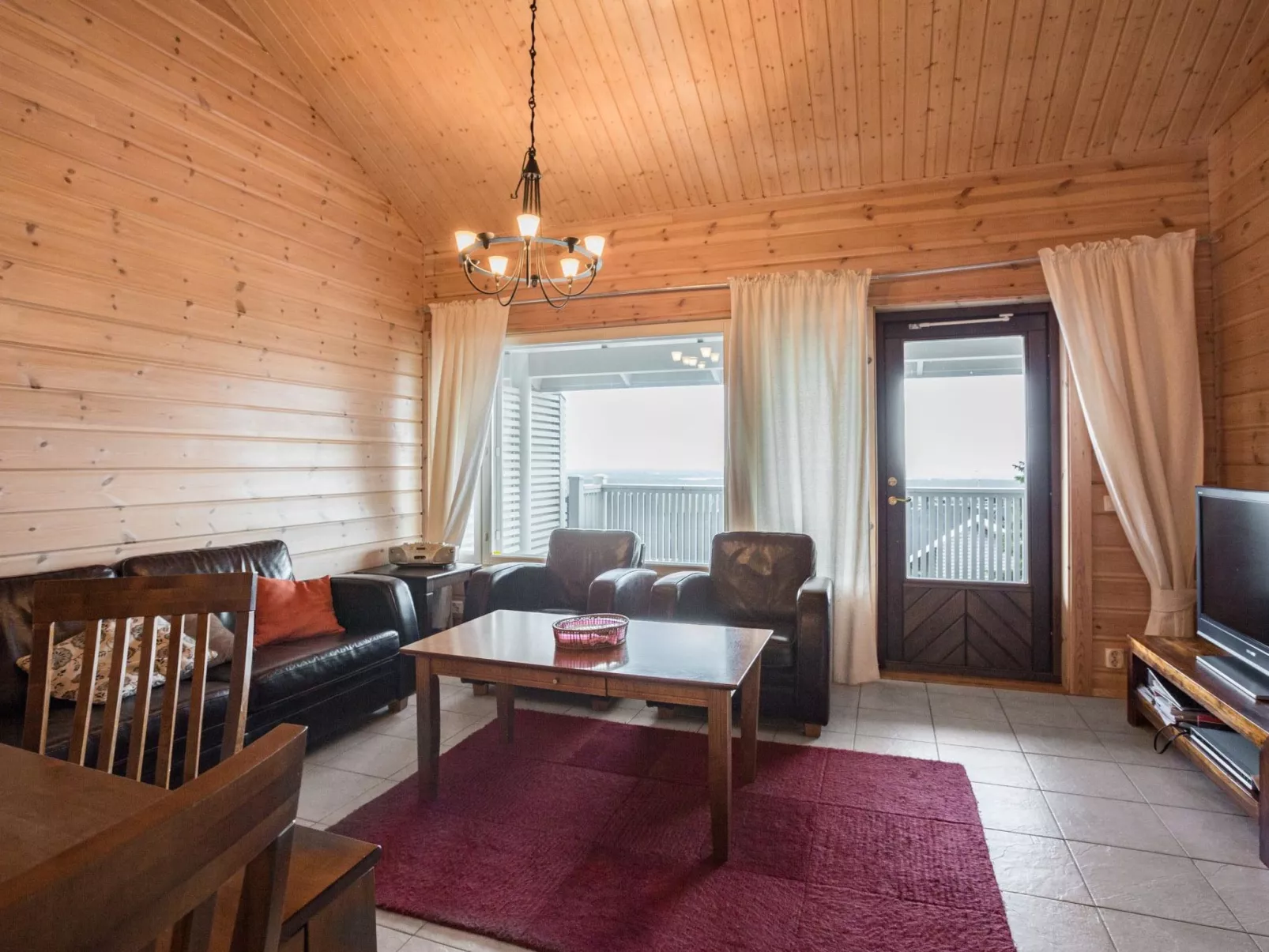 Ylläksen rinnemäki a-Inside