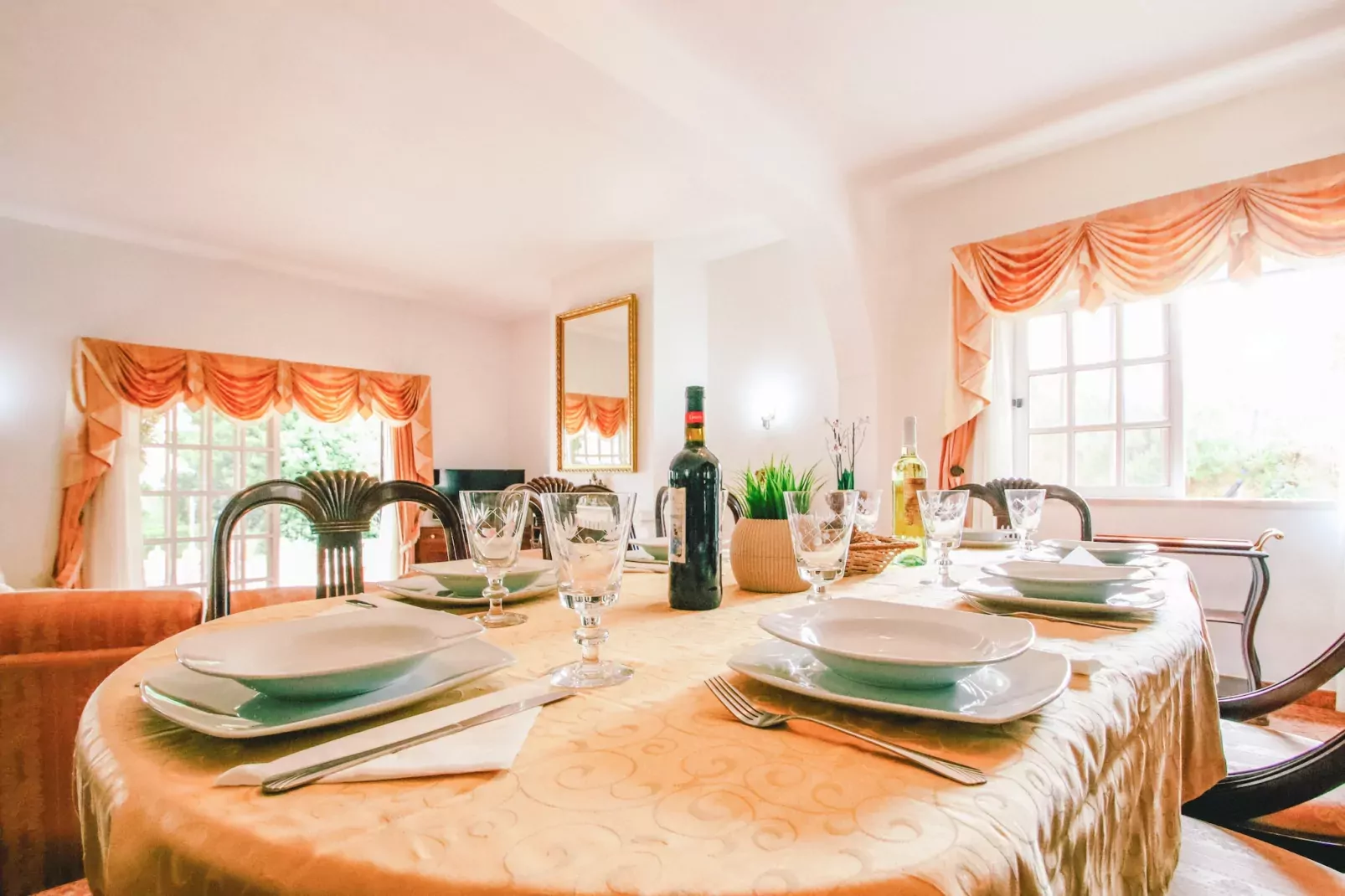 Villa Monchique Royal-Dining room