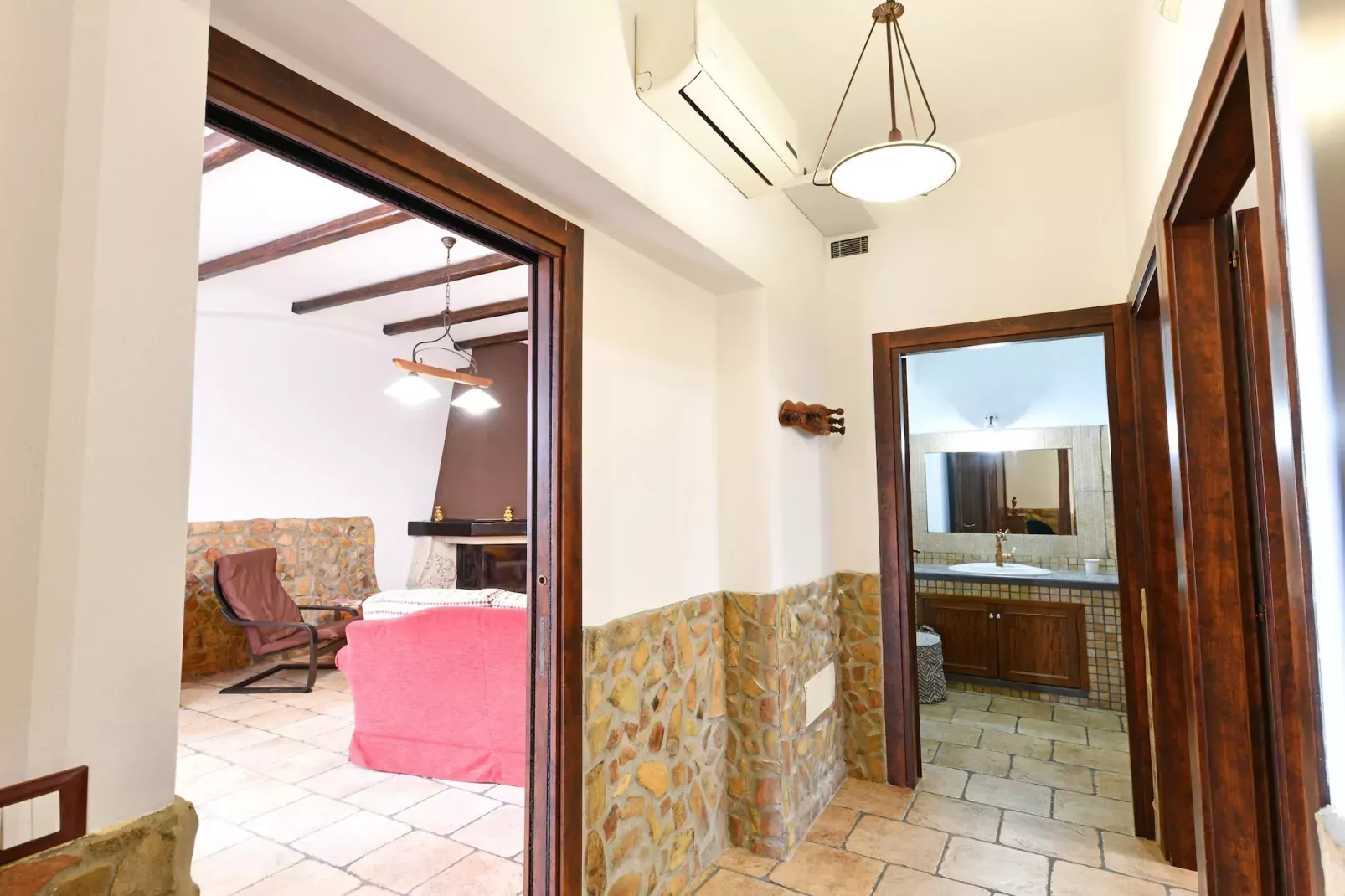Villa Parisi mit Privatpool Siracusa-Indoor