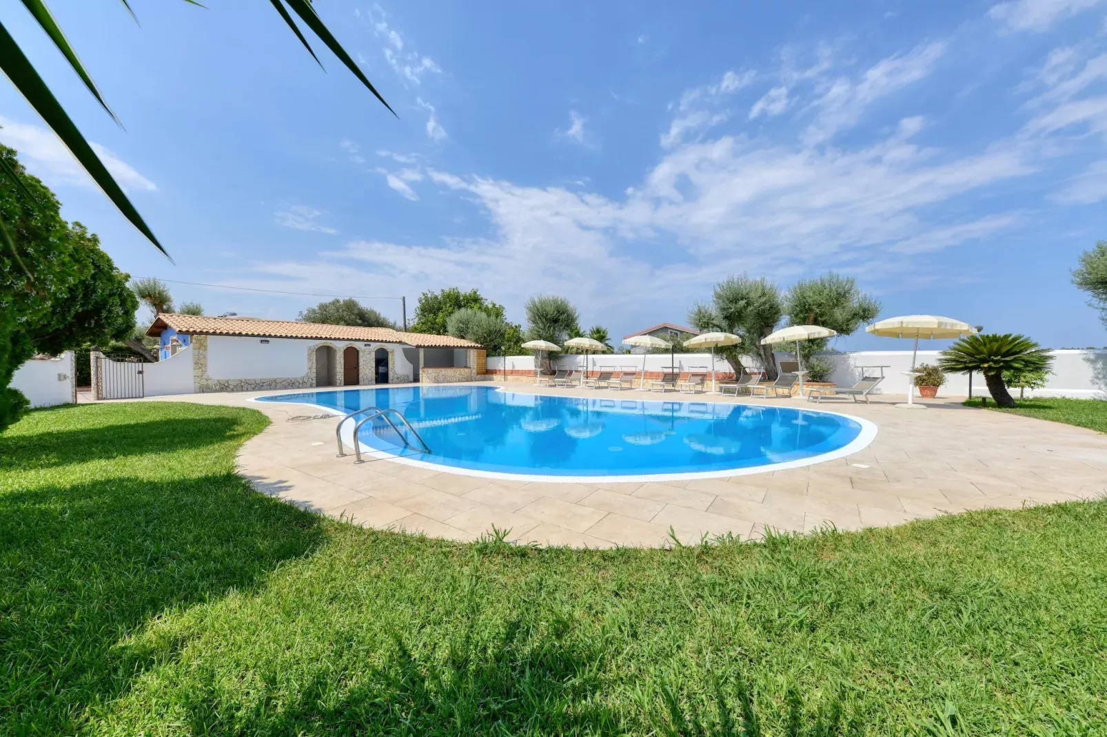 Villa Parisi mit Privatpool Siracusa-Pool