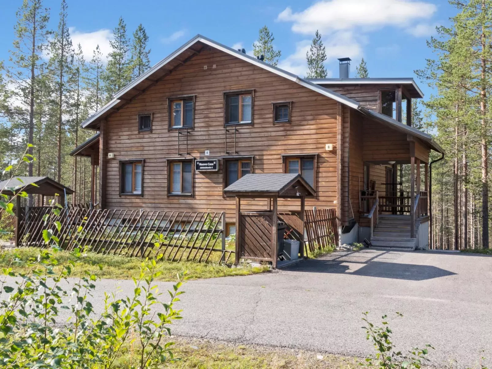 Nuovo casa b-Draußen
