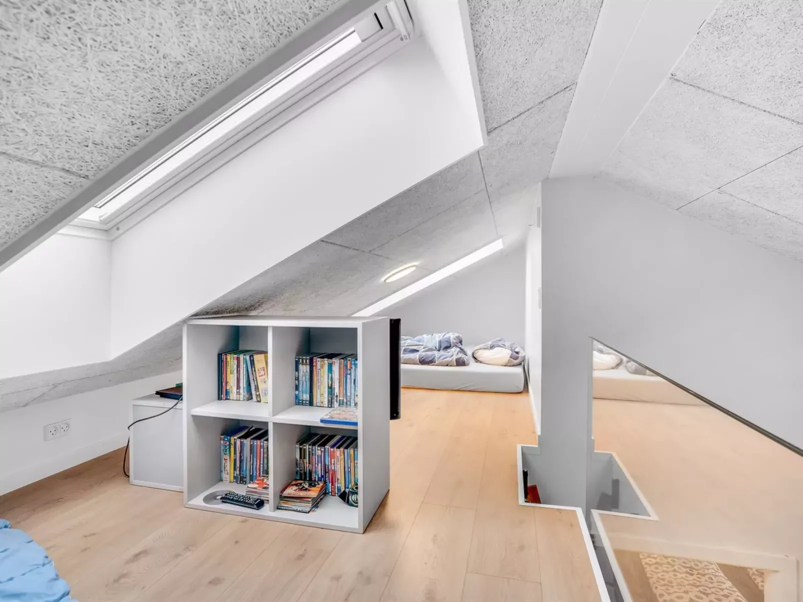 "Erlinda" - 300m from the sea-Inside