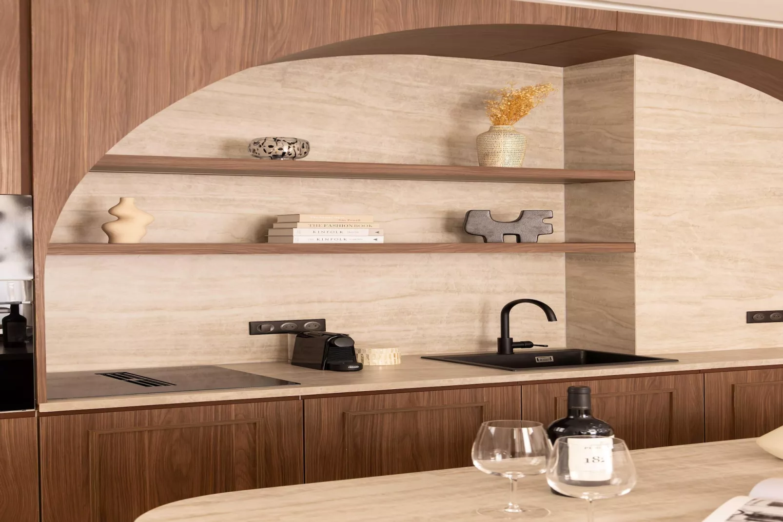 RI-74-TEMPLE-Kitchen