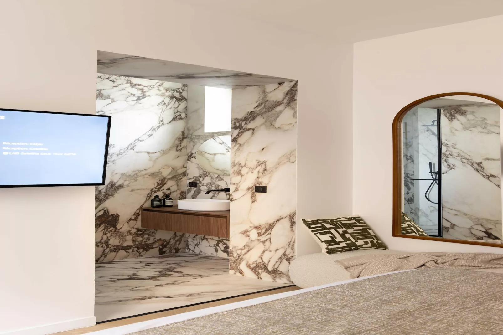 RI-74-TEMPLE-Bathroom