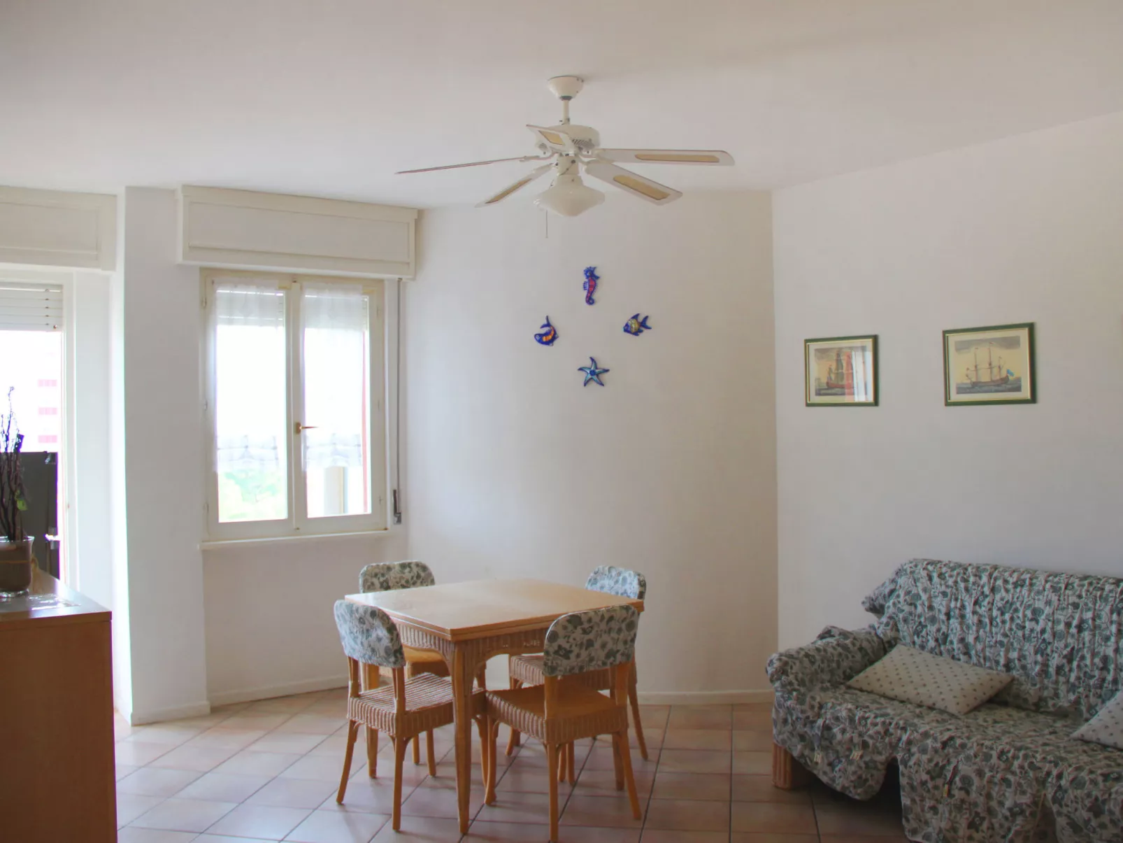 Luna Residence 3-Inside