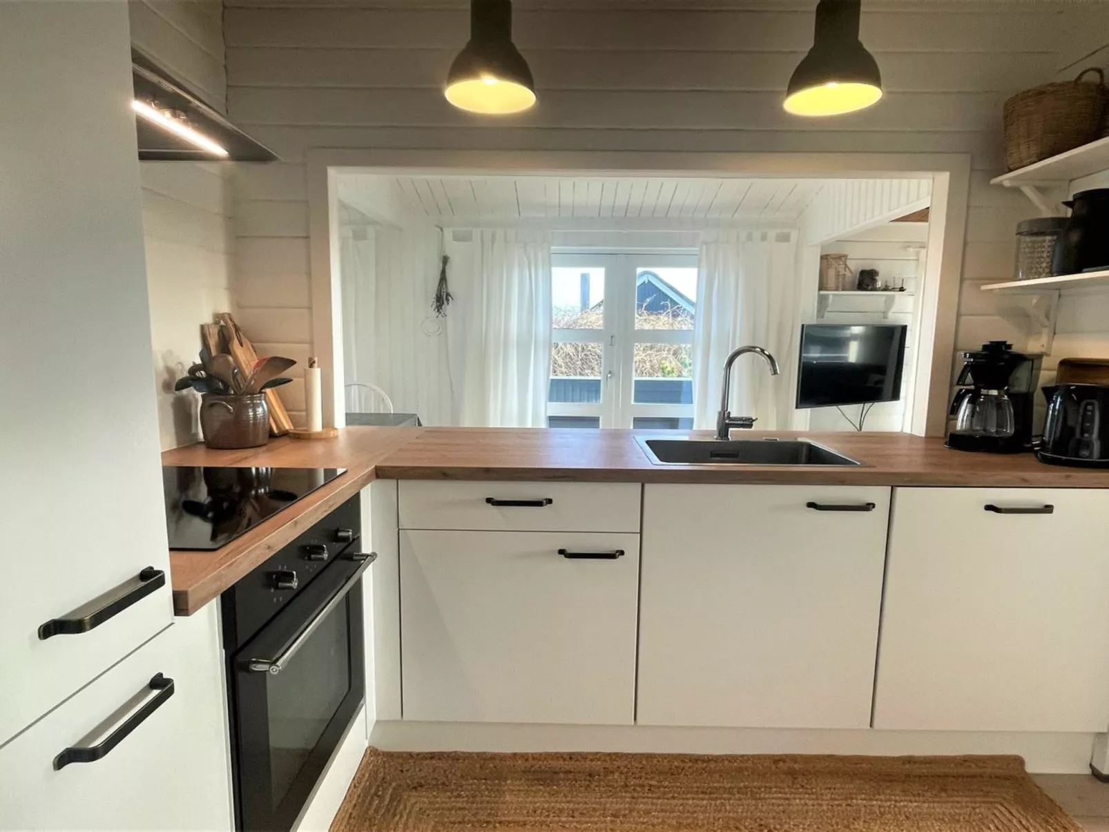 "Arbnora" - 400m from the sea-Inside