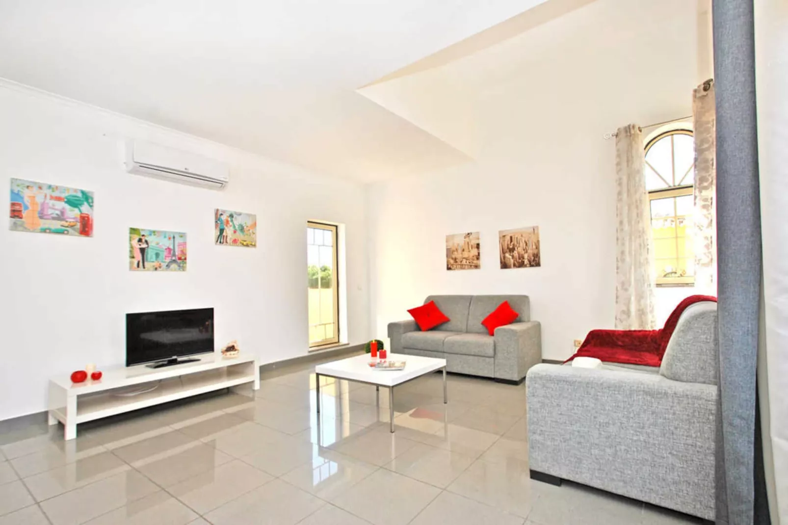 Apartment Ipanema 1-Living room