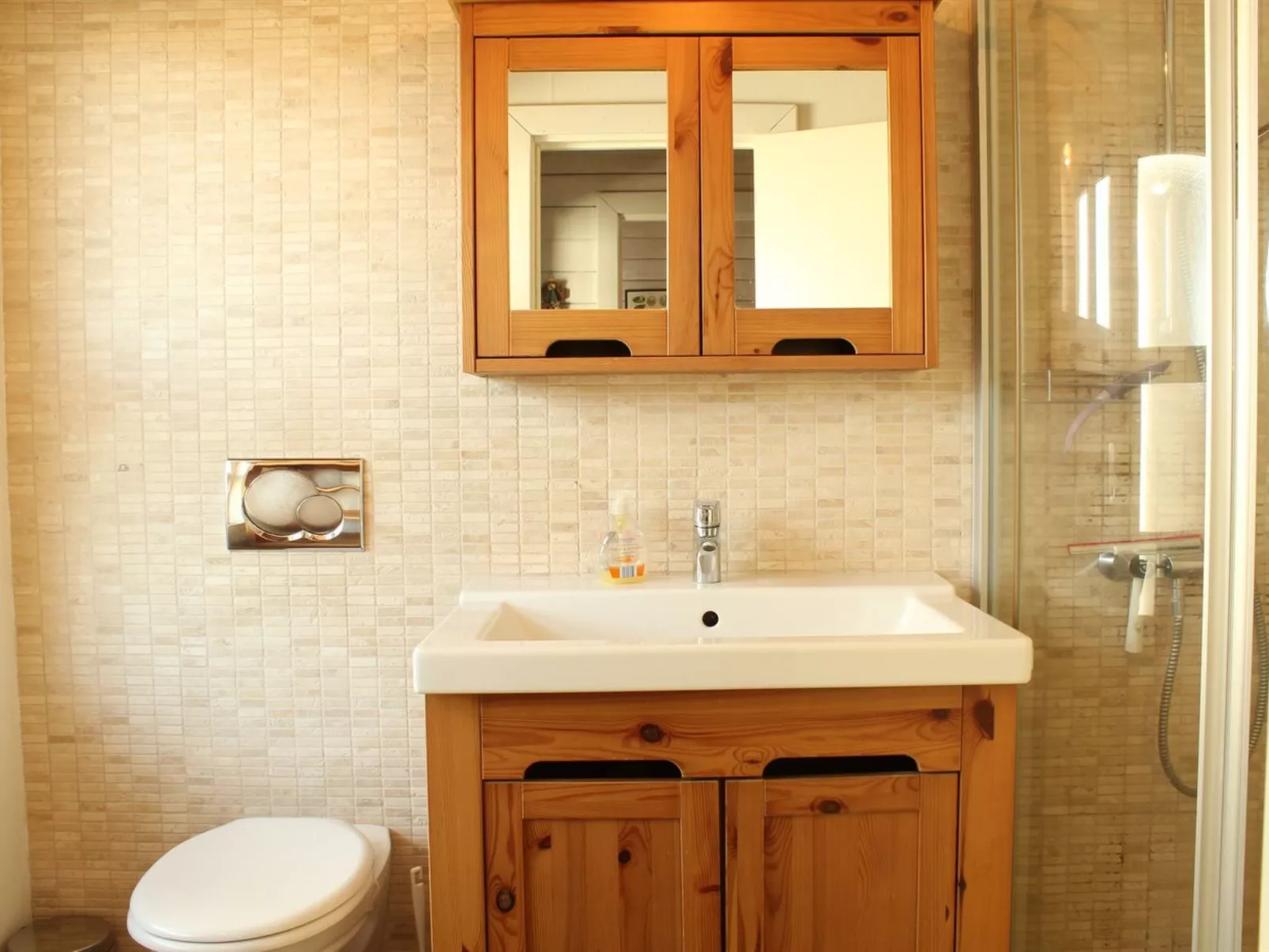 "Arbnora" - 400m from the sea-Inside