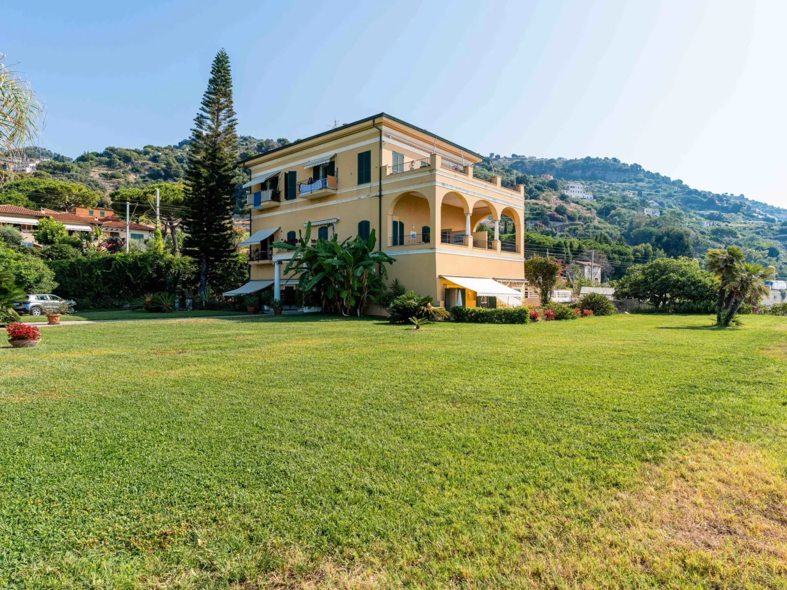 Loggia sul mare-Outside