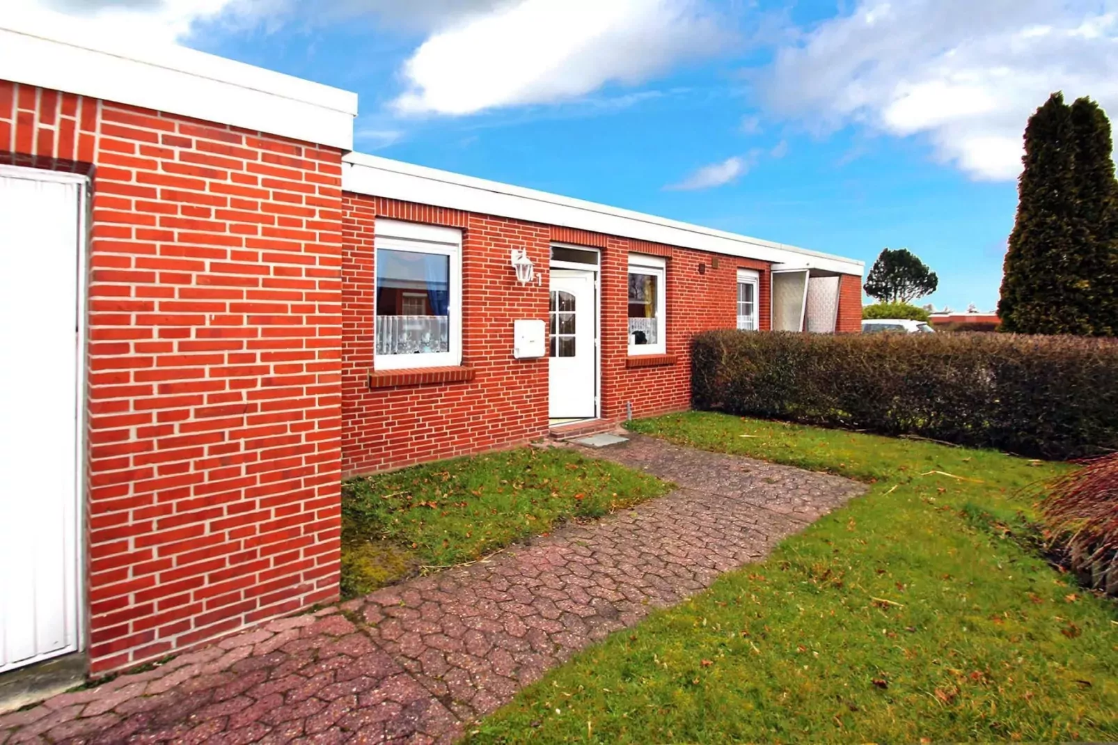 Ferienbungalow Arielle in Dornumersiel-Exterior summer
