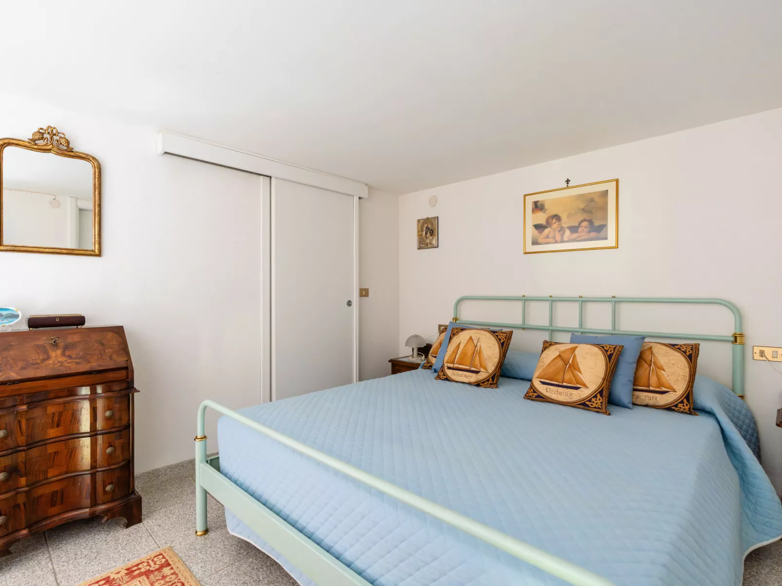 Loggia sul mare-Inside