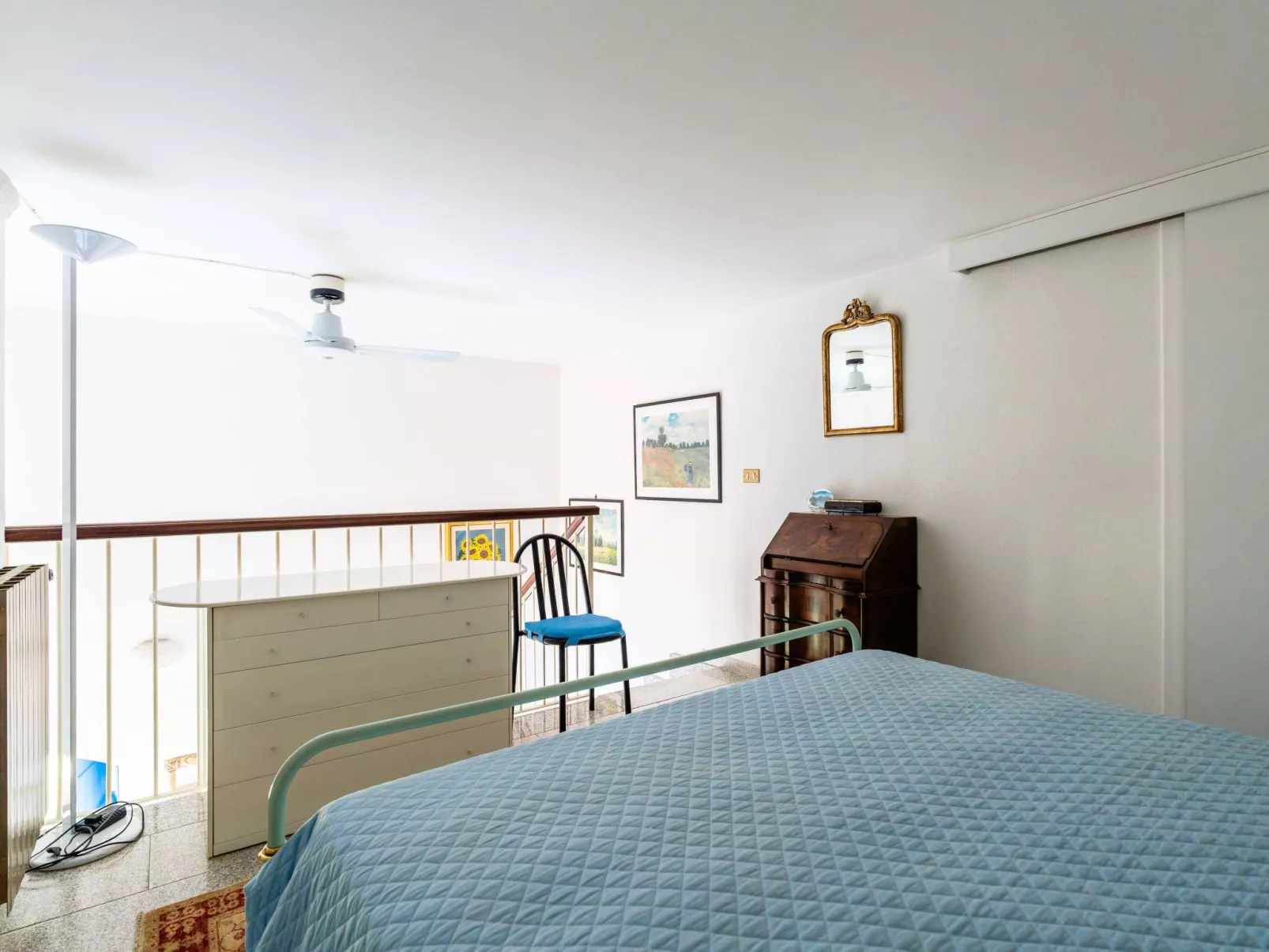 Loggia sul mare-Inside
