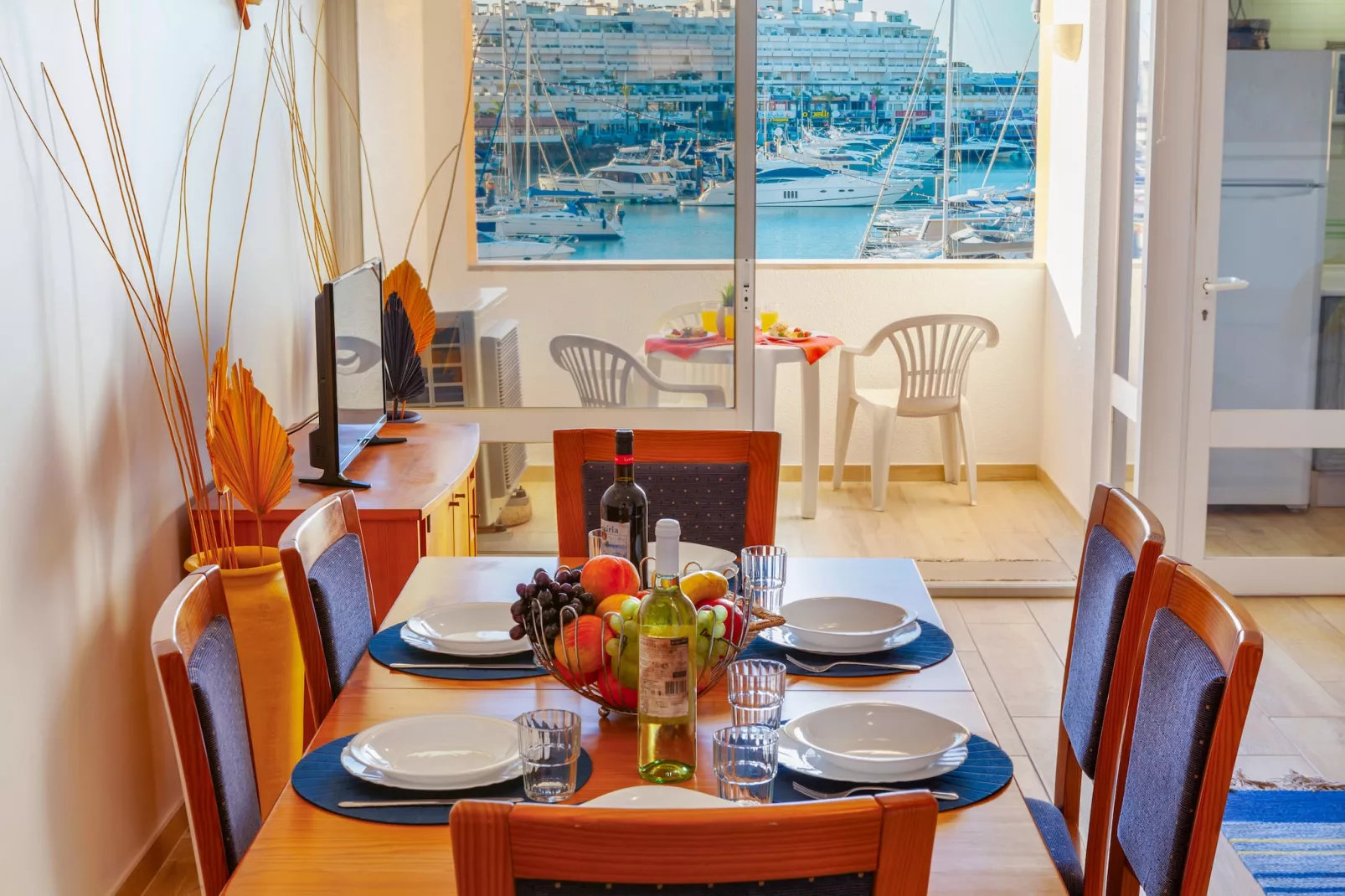 Apartment Portobello-Dining room