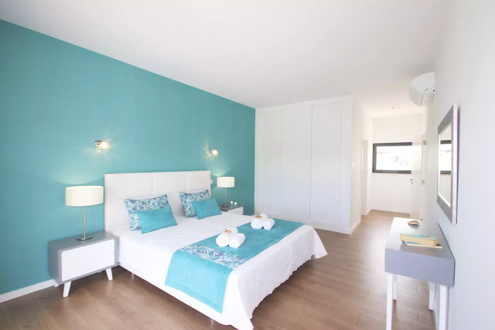 Villa Riviera-Bedroom