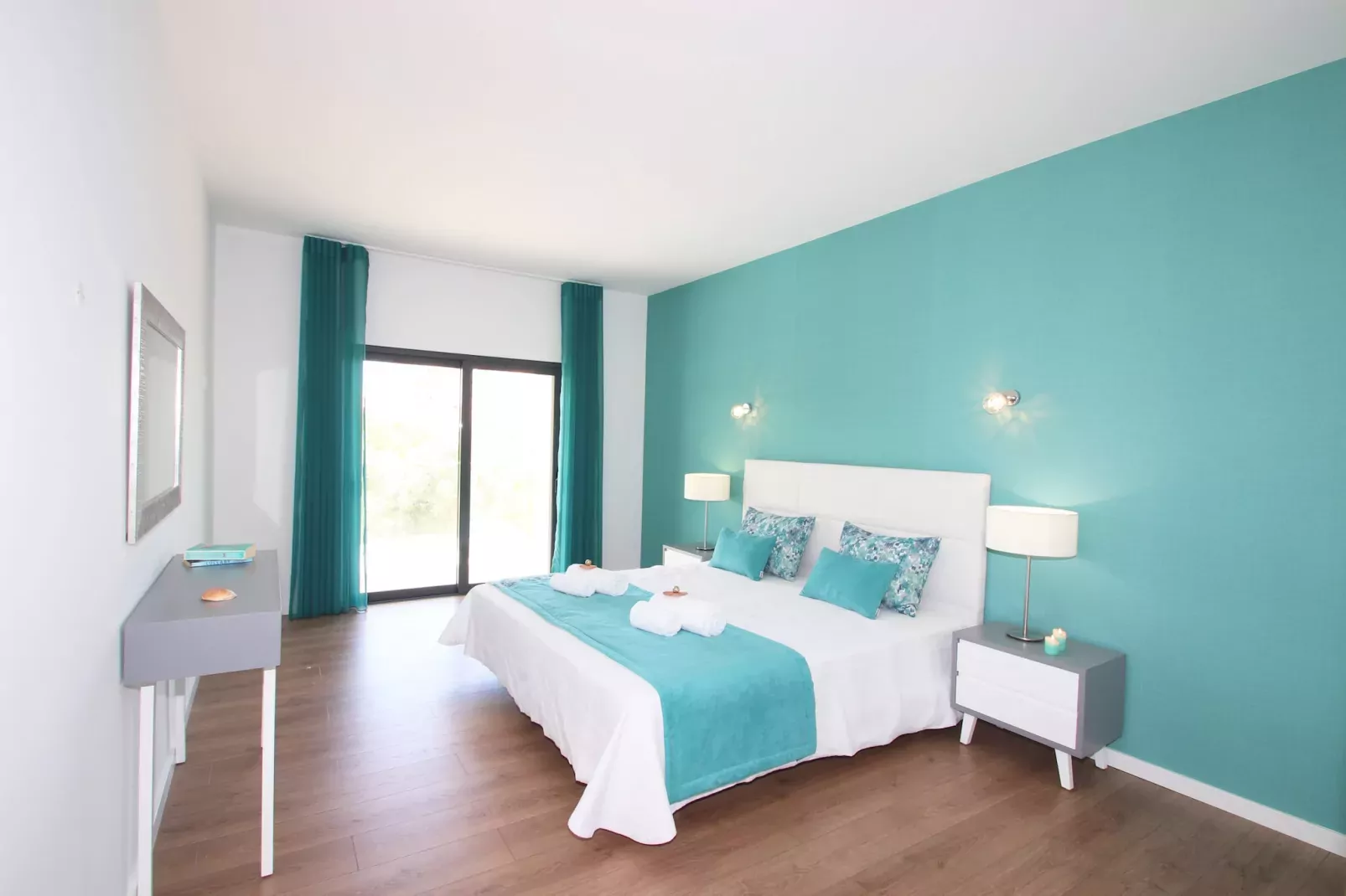 Villa Riviera-Bedroom