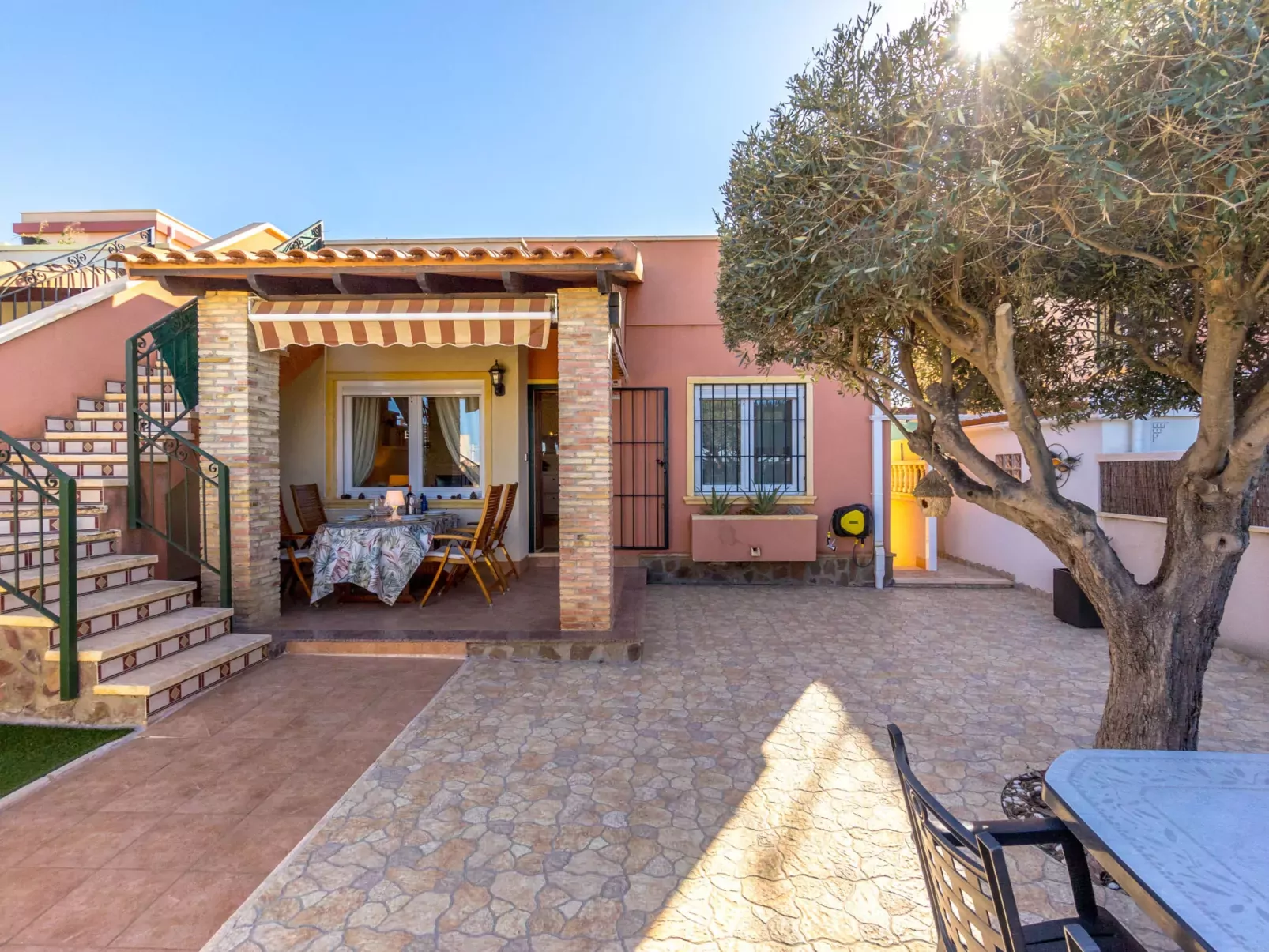 Residencial Villa Madrid-Dehors