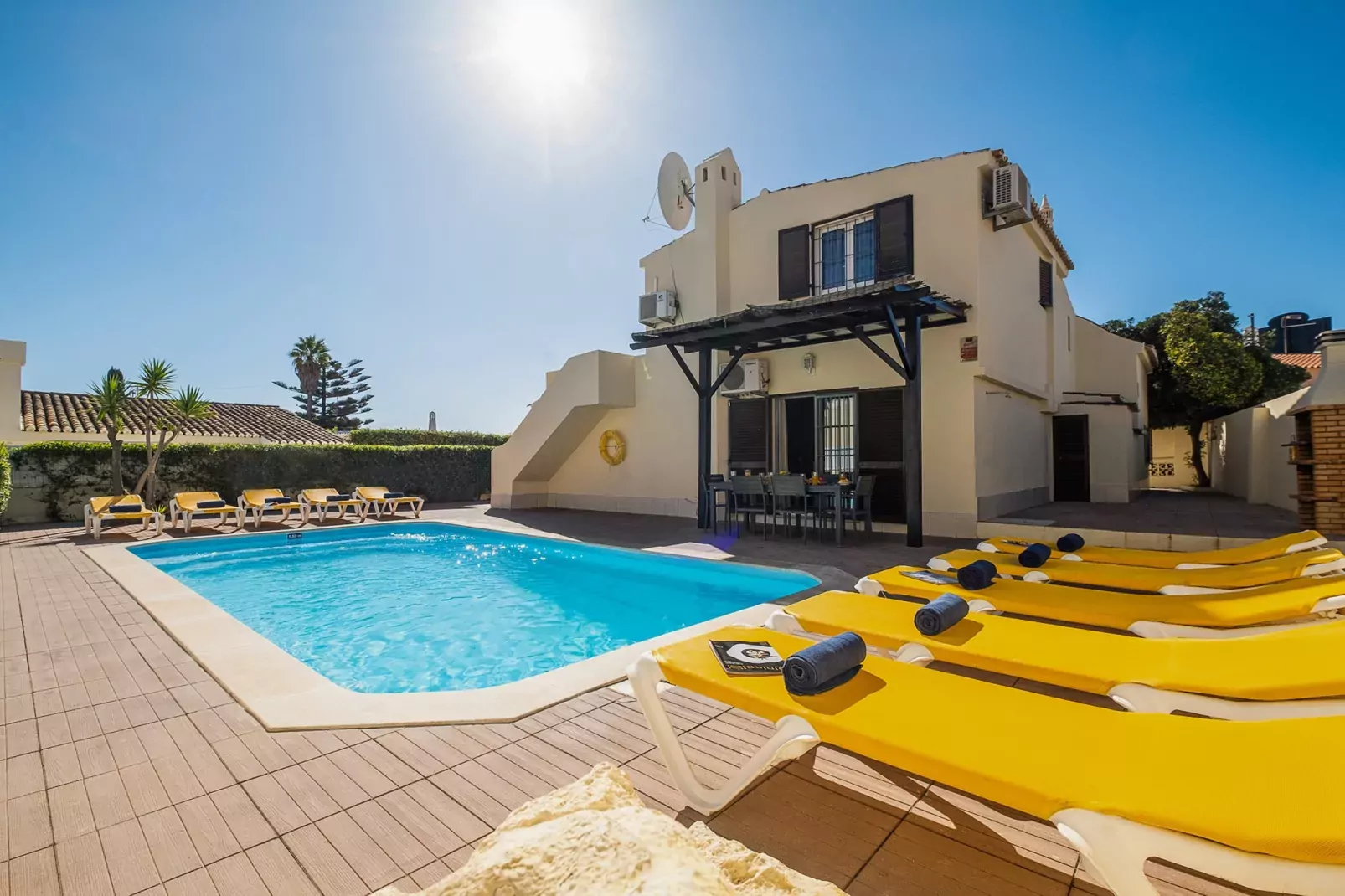 Villa Dorado-Pool