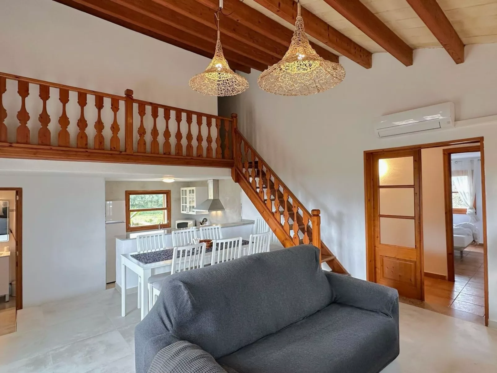 Campas-Inside