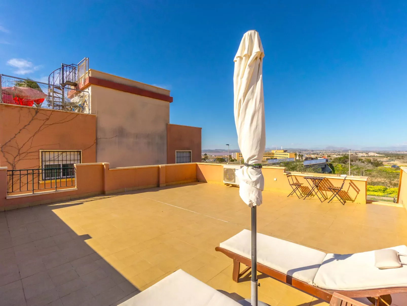 Residencial Villa Madrid-Dehors