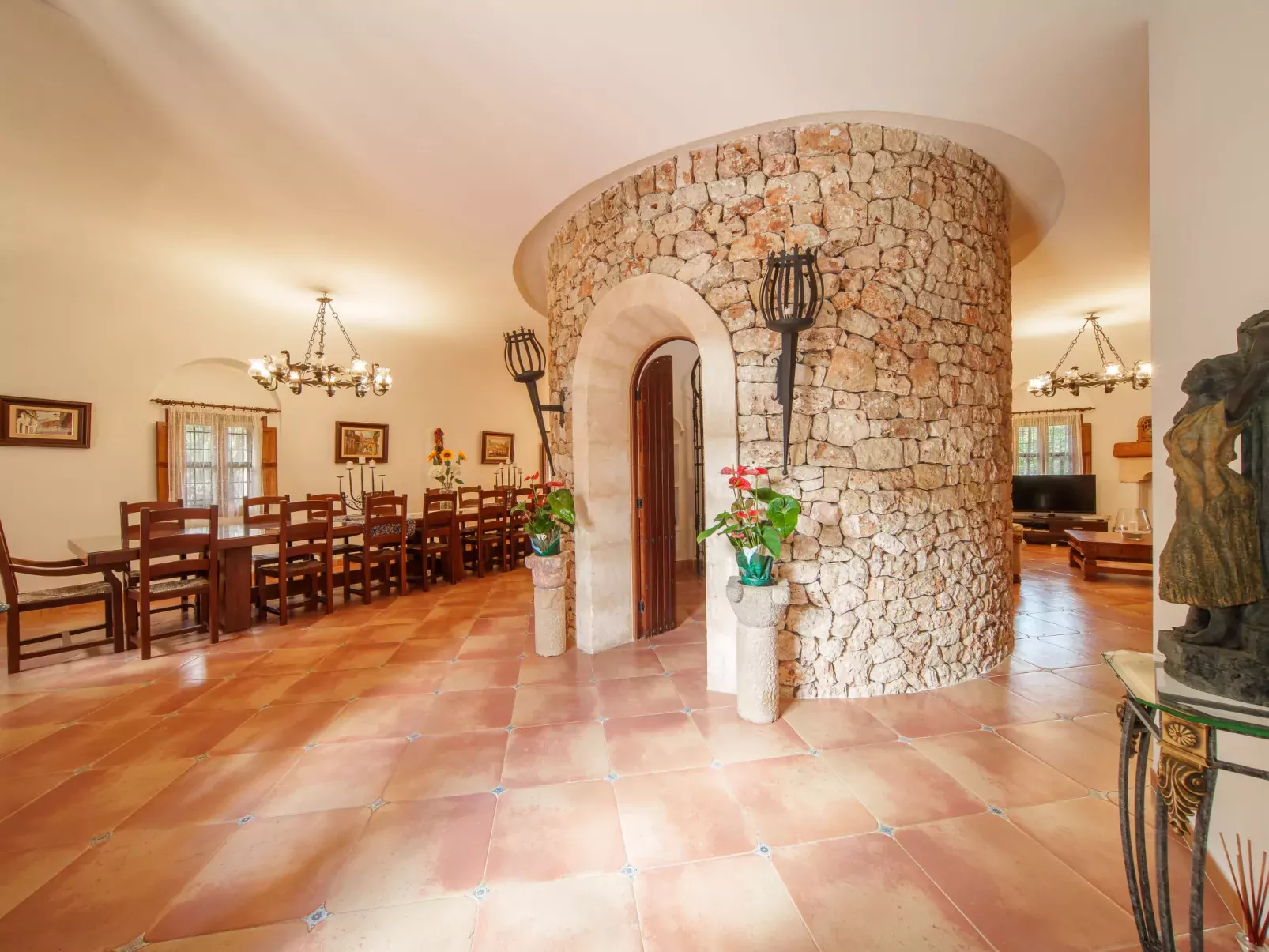 Son Siurana-Inside