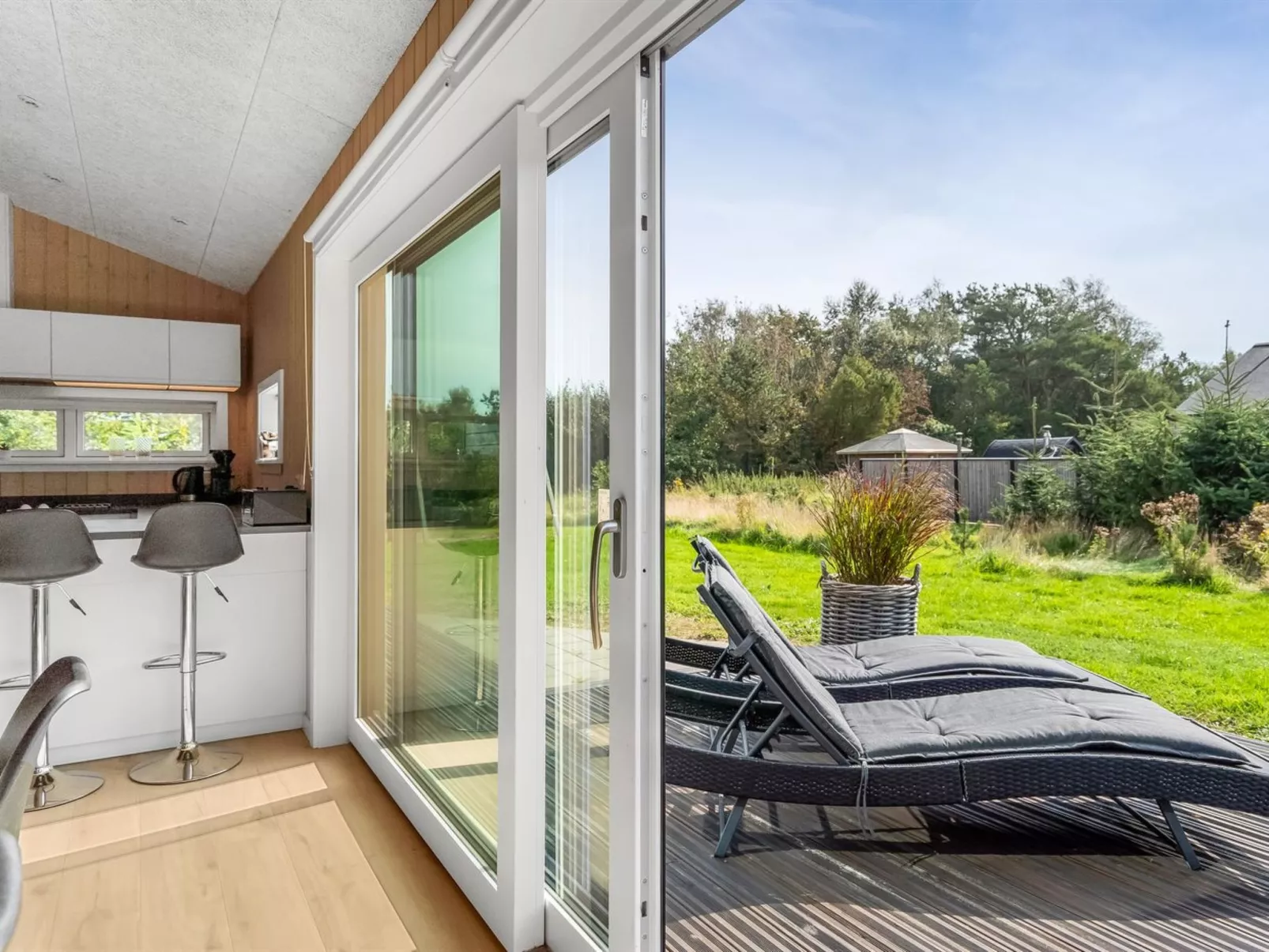 "Arwen" - 400m from the sea-Draußen