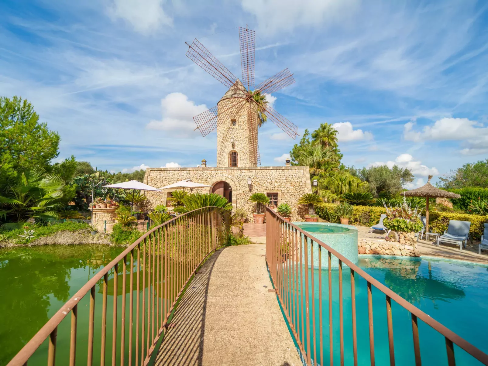 Son Siurana-Outside