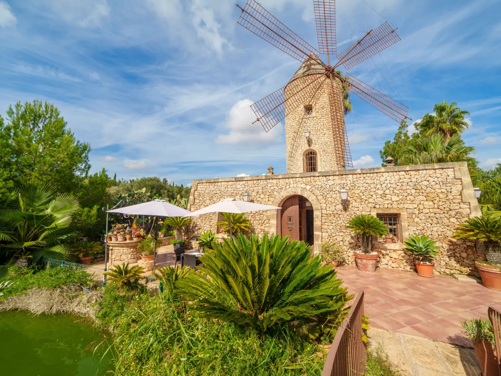 Son Siurana-Outside