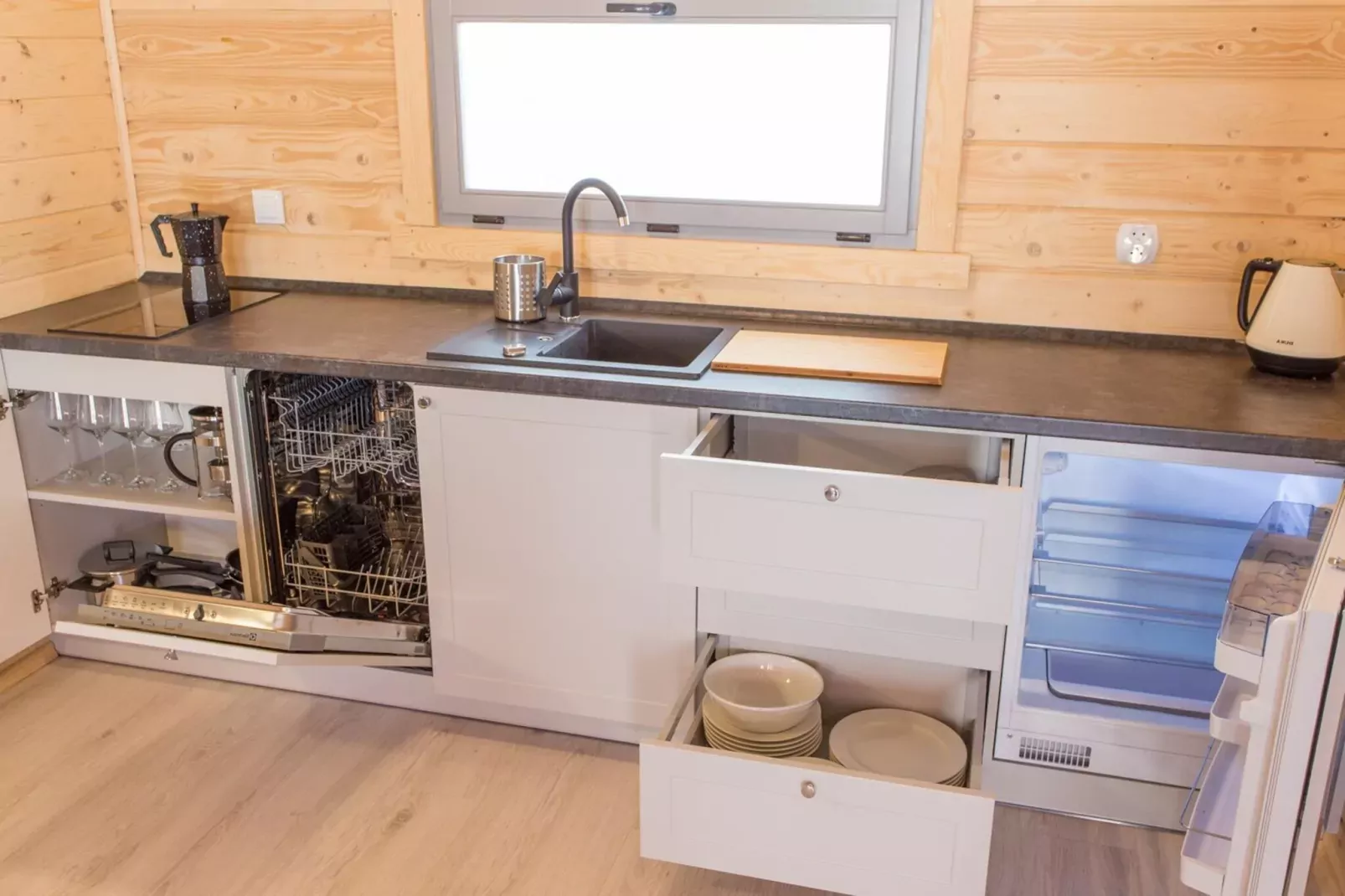 Domek wakacyjny dla 6 osób Pobierowo-Kitchen