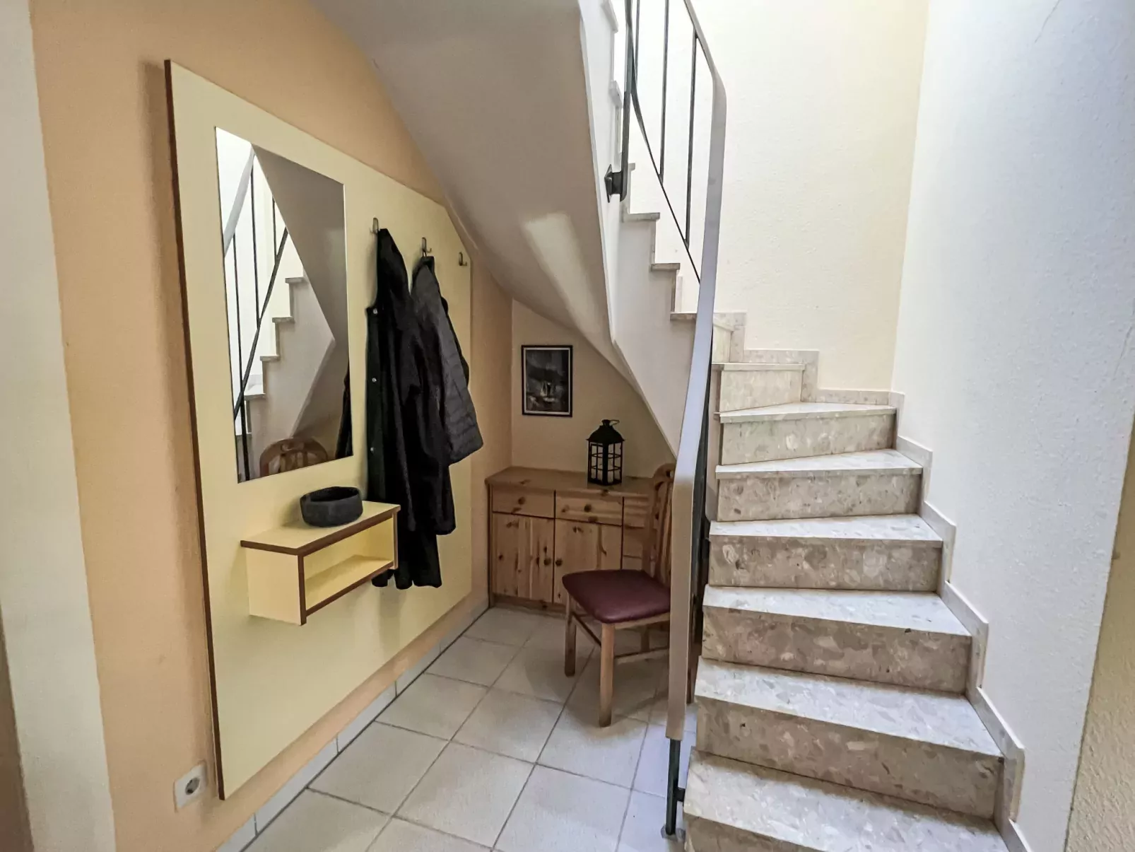 Haus Nr. 14-Inside