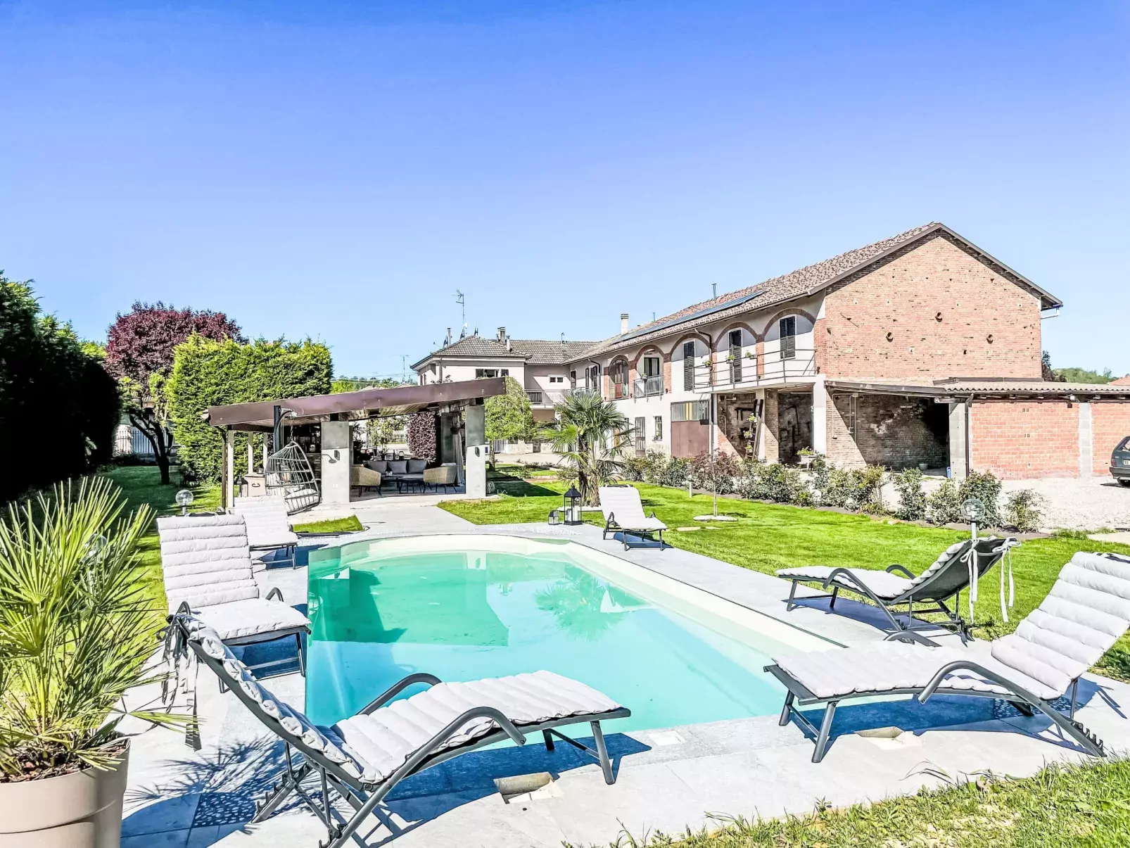 Tenuta Beatrice-Dehors