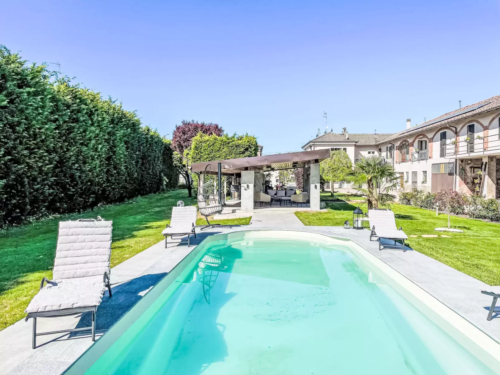 Tenuta Beatrice-Dehors