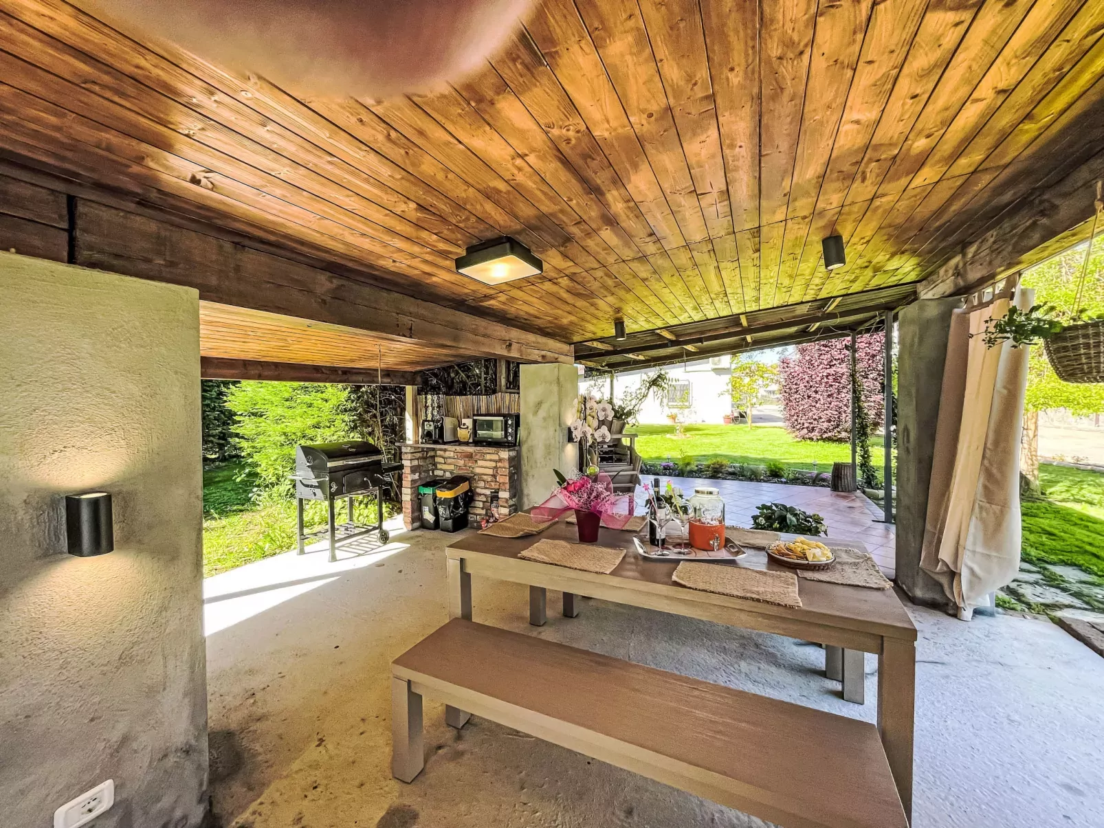 Tenuta Beatrice-Dehors
