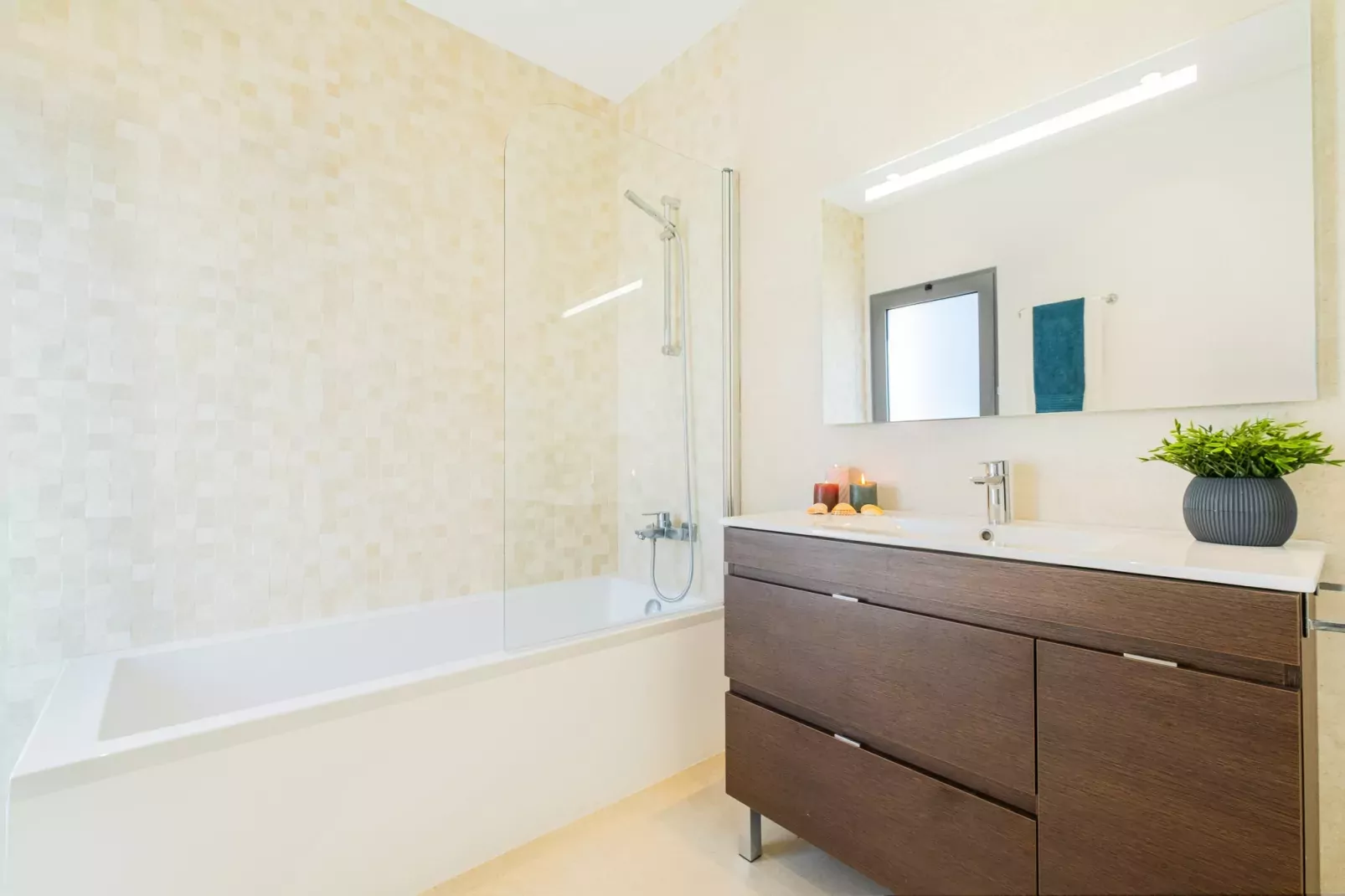 Townhouse Varadero-Bathroom